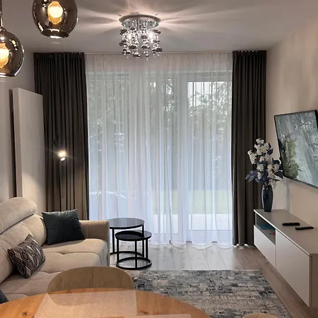 Whiteblue Garden & Sauna & Fitness Apartment